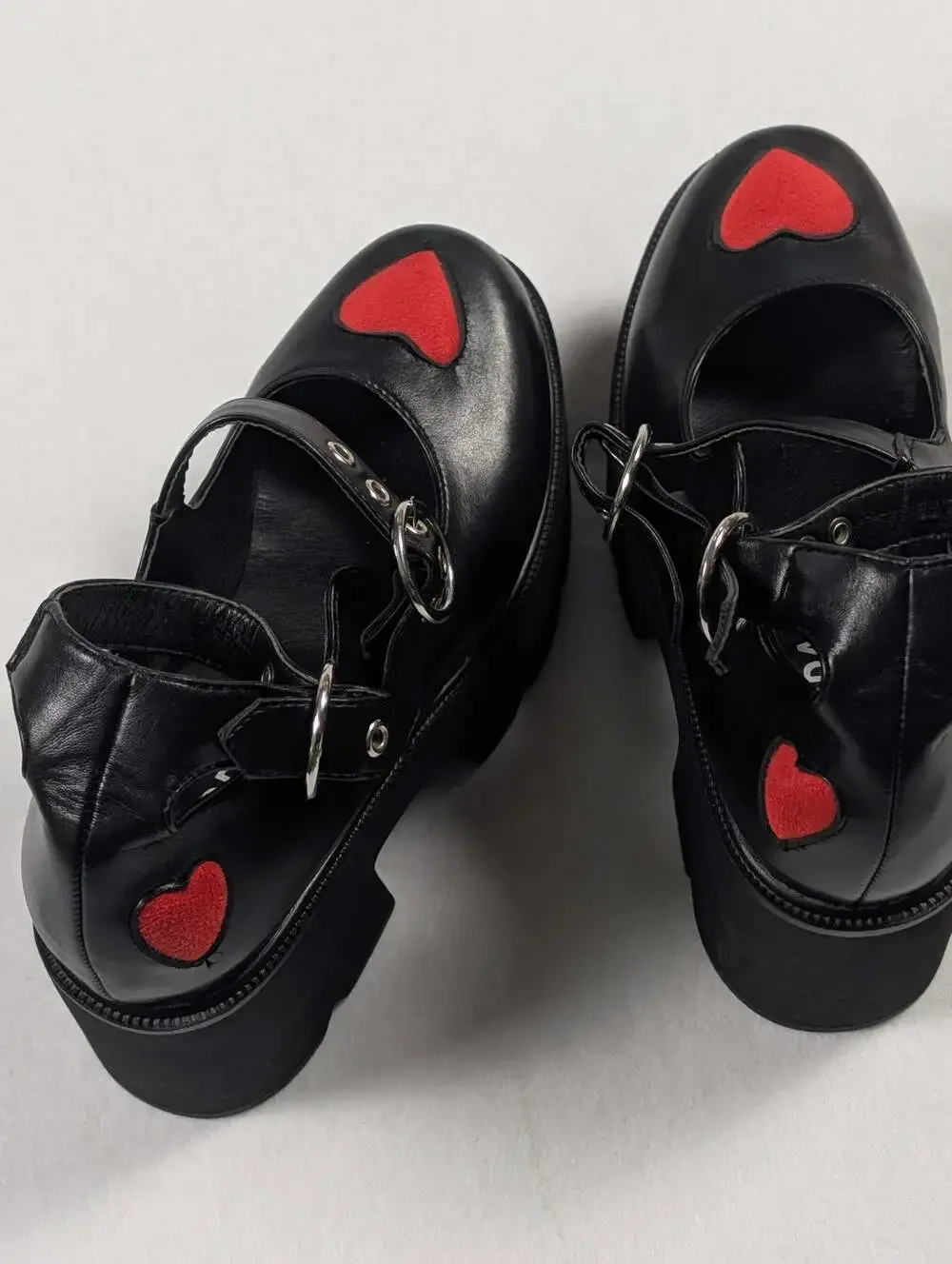 LAMODA Rosey Love Chunky Platform Mary Jane Shoes with Red Heart  Sz 5